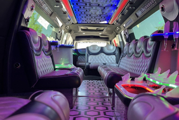 Santa Clarita Limousine Rental