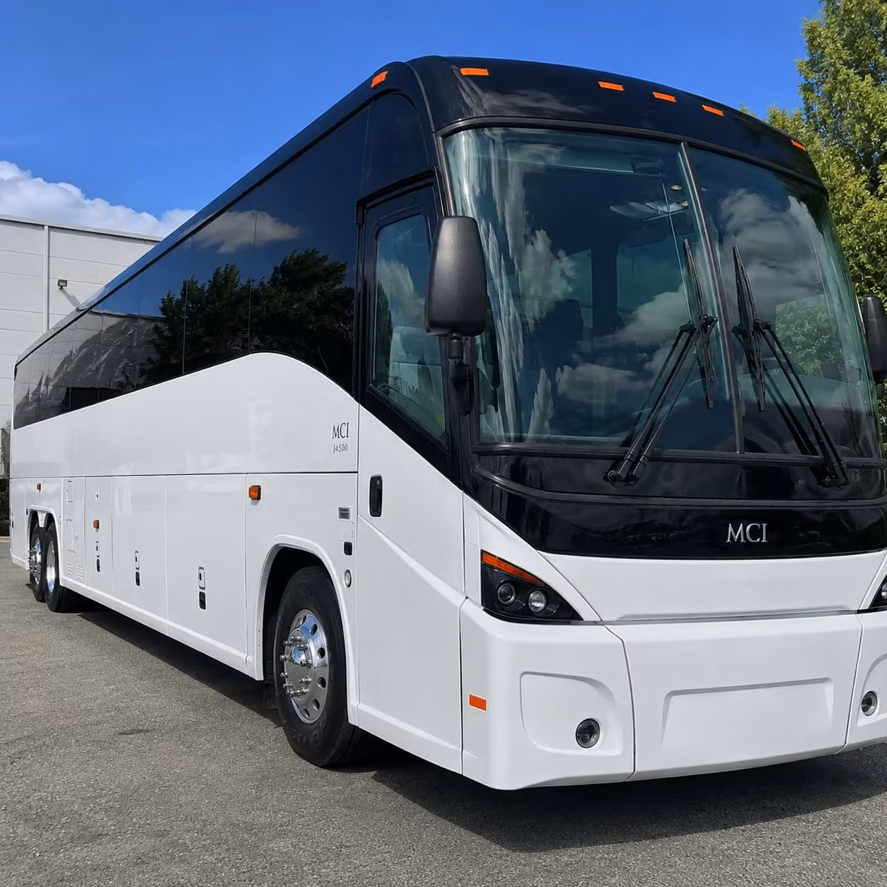 compare airport transportation options in santa clarita and beyond
