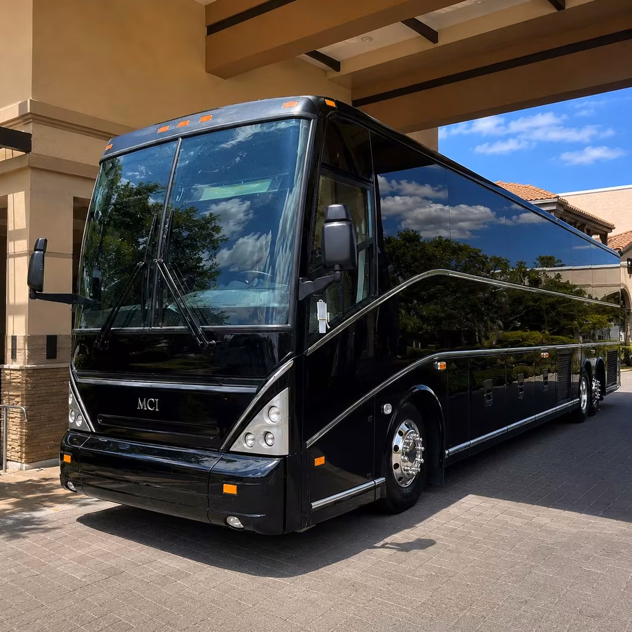 long distance corporate travel and multi city group transportation from santa clarita