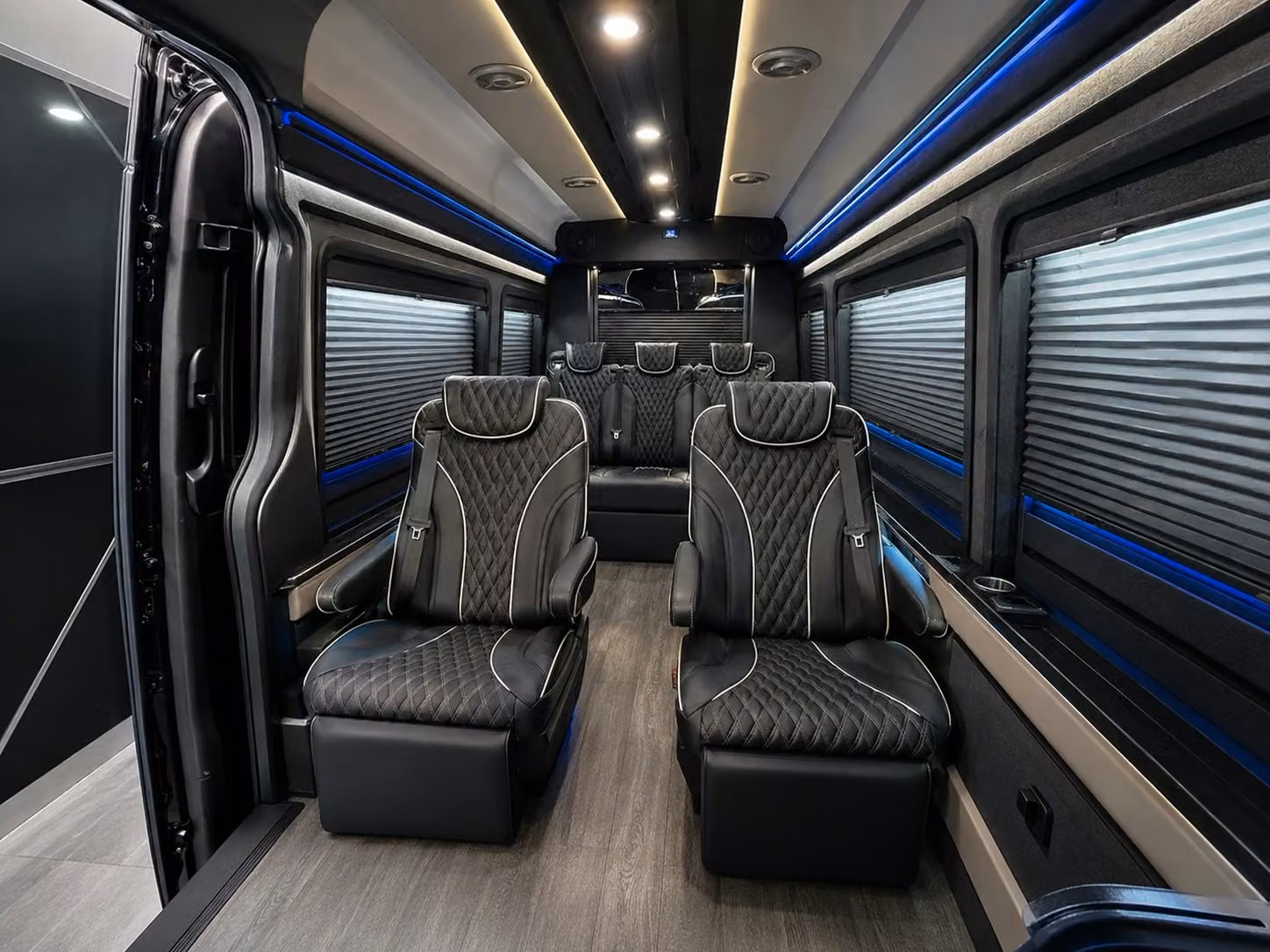 santa clarita corporate groups rely on private airport shuttles