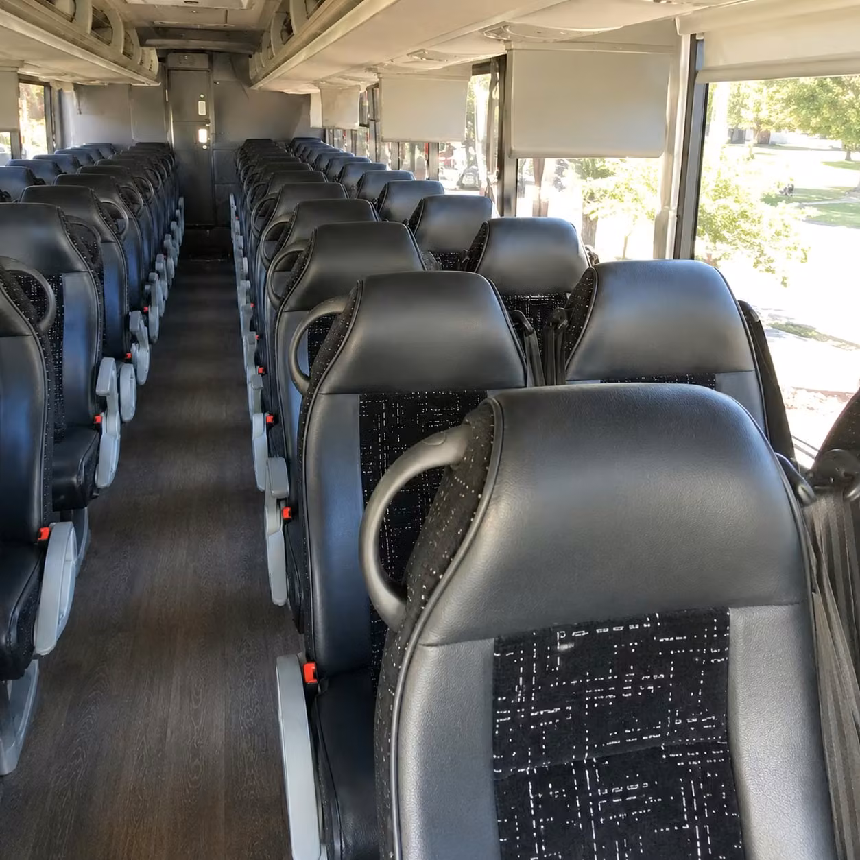 Santa Clarita Group Transportation Services
