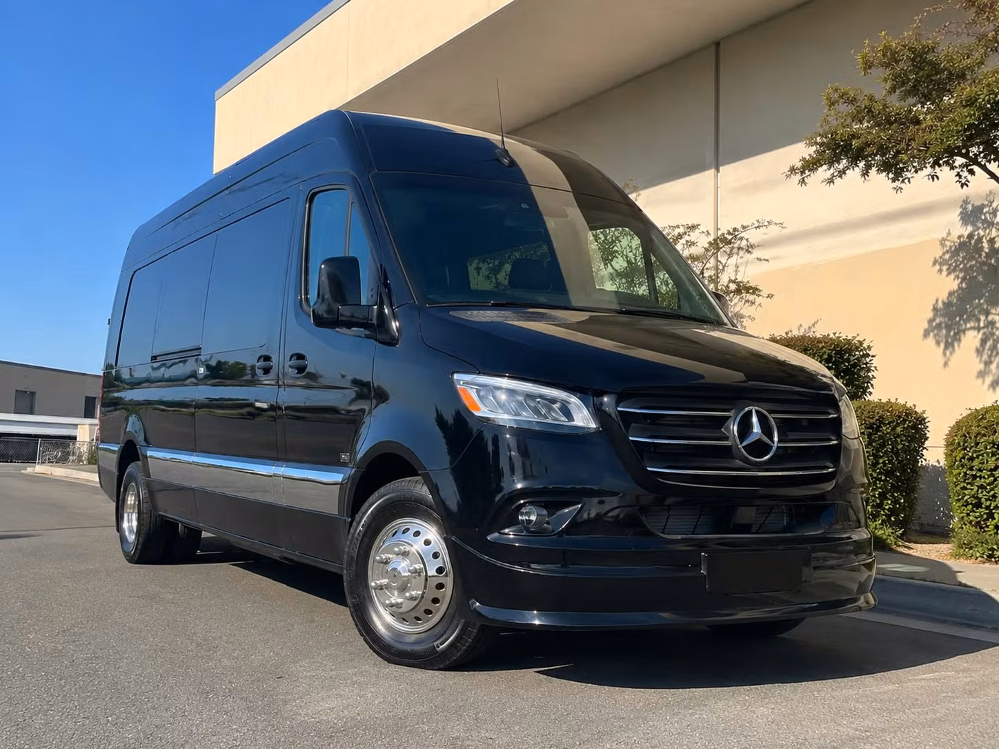 sprinter vans and limo buses for intimate prom celebrations in santa clarita